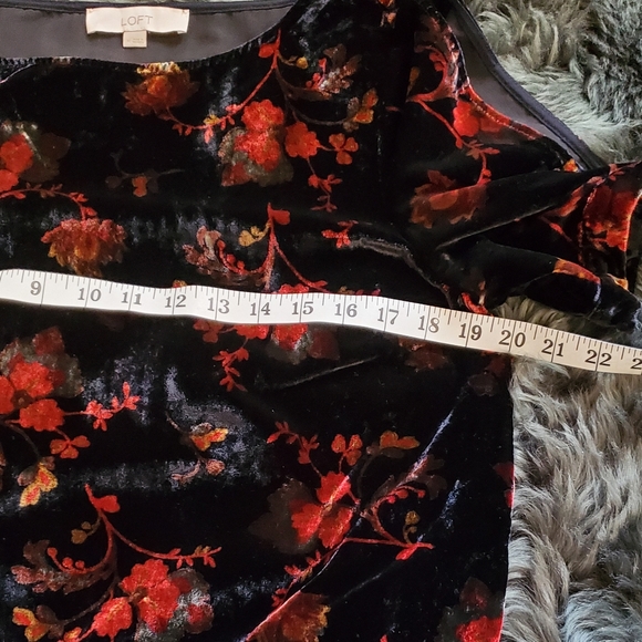 Loft Velvet Floral Dress - Picture 7 of 8